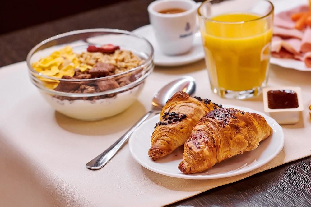 La Boutique Hotel Prague Ngoại thất bức ảnh