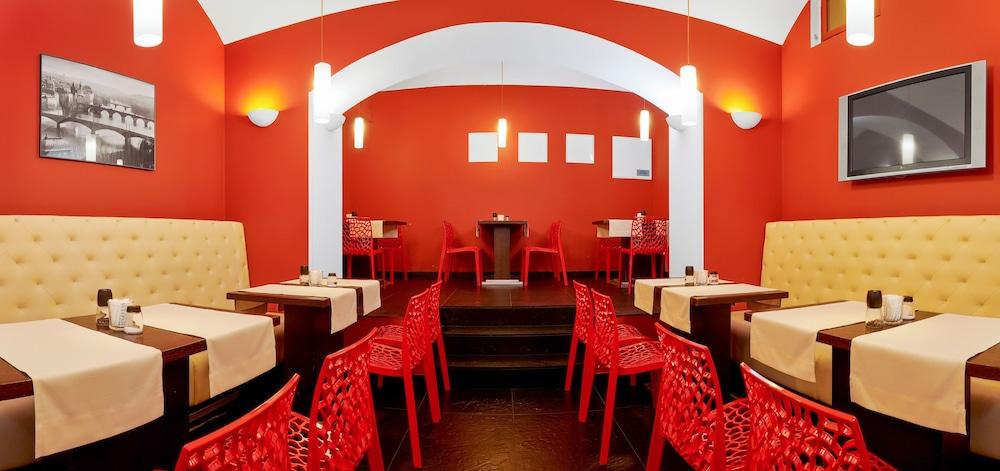 La Boutique Hotel Prague Ngoại thất bức ảnh
