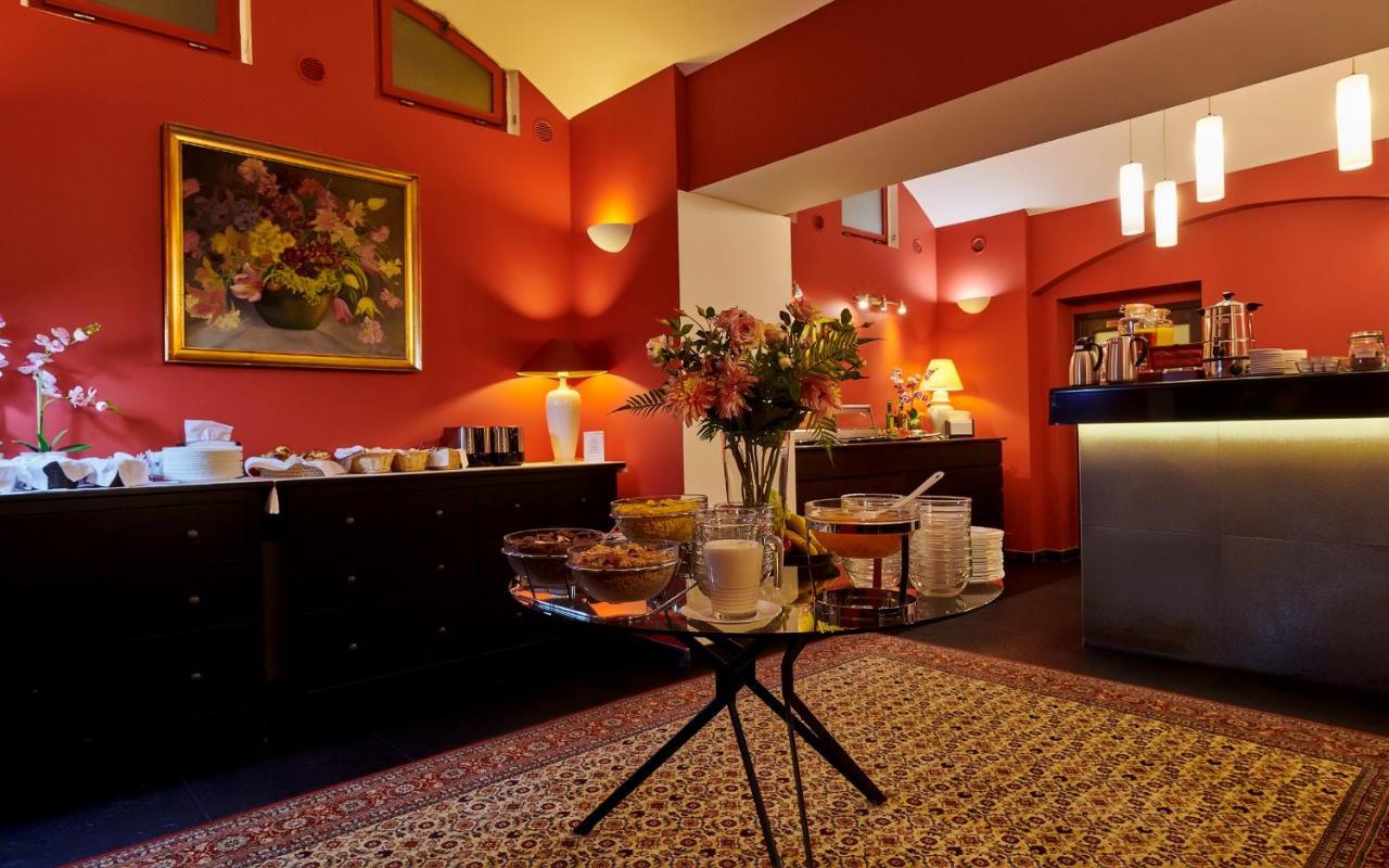La Boutique Hotel Prague Ngoại thất bức ảnh